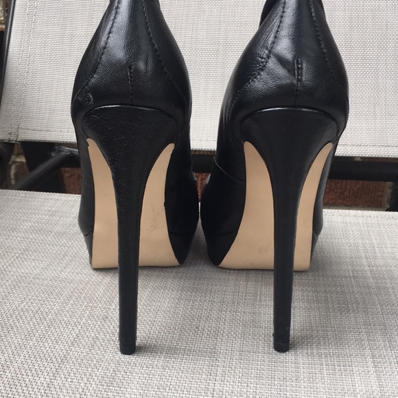 Black Steve Madden Pump Heels